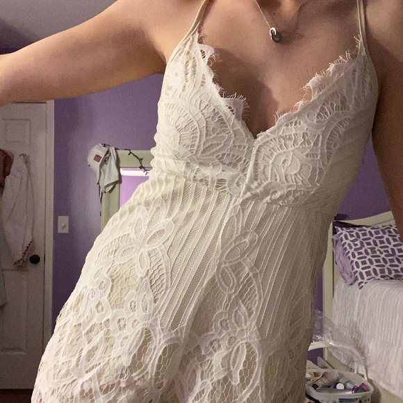 lace romper!!! - Picture 4 of 4